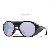 OAKLEY OO9440-02 CLIFDEN NAPSZEMÜVEG